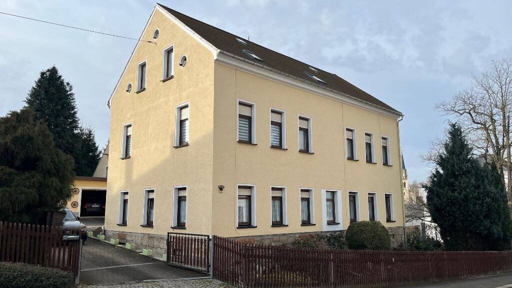 Mehrfamilienhaus zum Kauf 250.000 € 281 m² 1.740 m² Grundstück Lengenfeld 08485