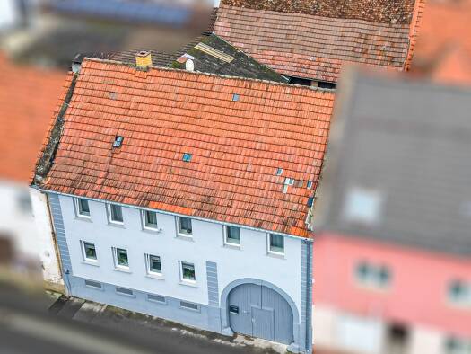 Einfamilienhaus zum Kauf 189.000 € 7 Zimmer 153 m² 347 m² Grundstück Böttigheim Neubrunn 97277