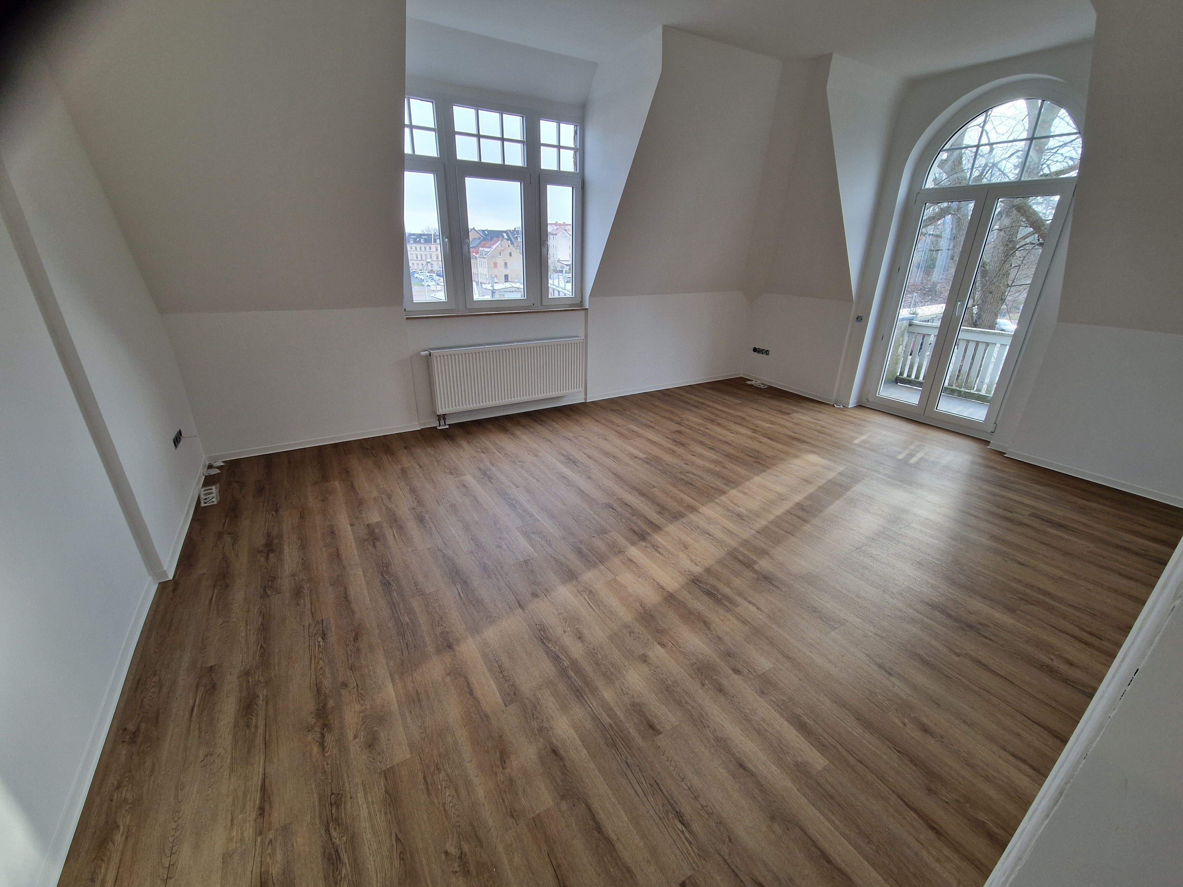 Wohnung zur Miete 950 € 4 Zimmer 130 m²<br/>Wohnfläche 2.<br/>Geschoss ab sofort<br/>Verfügbarkeit Roter Weg 2 Bahnhofsvorstadt Freiberg 09599