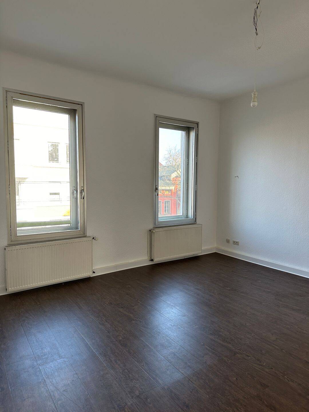 Property thumbnail 12