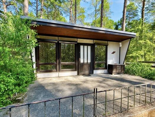 Bungalow zum Kauf 24.900 € 2 Zimmer 30 m² 438 m² Grundstück frei ab sofort Plodda Muldestausee 06774