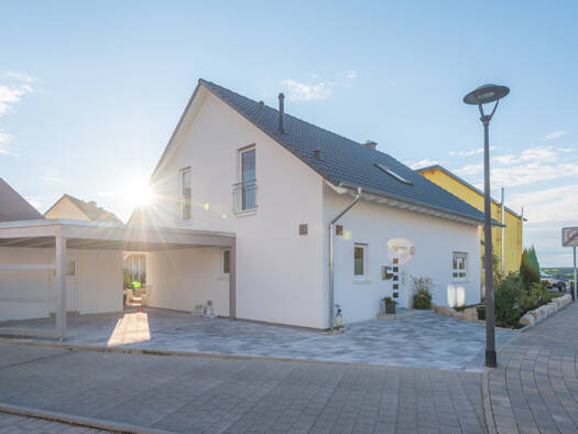 Doppelhaushälfte zum Kauf 447.000 € 4 Zimmer 115 m² 430 m² Grundstück Pulsnitz Pulsnitz 01896