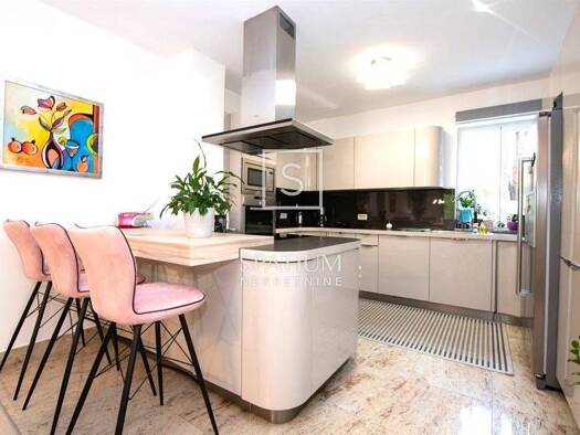 Einfamilienhaus zum Kauf 850.500 € 6 Zimmer 403 m² Kučeli, Matulji Matulji 51211