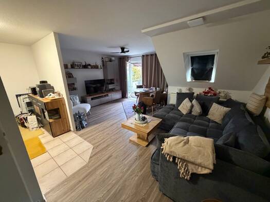 Wohnung zur Miete 395 € 2 Zimmer 54,4 m² Geschoss 2/3 frei ab sofort Merseburg Merseburg 06217