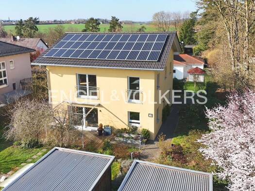 Einfamilienhaus zum Kauf 765.000 € 6 Zimmer 145 m² 635 m² Grundstück frei ab 01.08.2026 Schwalheim Bad Nauheim 61231