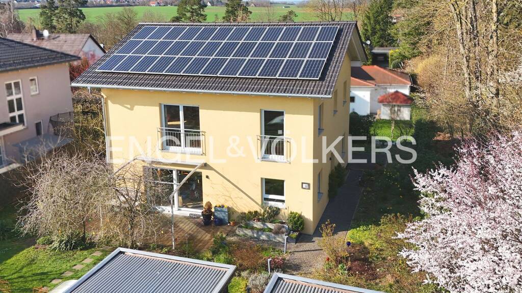 Einfamilienhaus zum Kauf 765.000 € 6 Zimmer 145 m² 635 m² Grundstück frei ab 01.08.2026 Schwalheim Bad Nauheim 61231