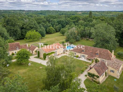 Einfamilienhaus zum Kauf 1.390.000 € 11 Zimmer 426 m² 21.031 m² Grundstück Vieux Bergerac Bergerac 24100