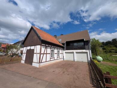Einfamilienhaus zum Kauf 135.000 € 5 Zimmer 120 m² 353 m² Grundstück frei ab sofort Benkhausen Diemelsee 34519