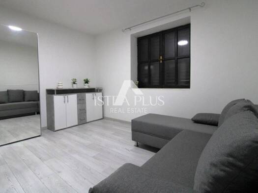 Wohnung zum Kauf 230.000 € 5 Zimmer 94 m² Poreč
