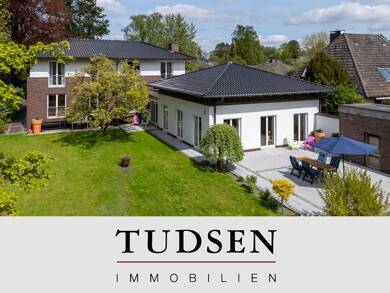 Haus zum Kauf 1.975.000 € 7 Zimmer 356 m² 1.537 m² Grundstück Volksdorf Hamburg 22359