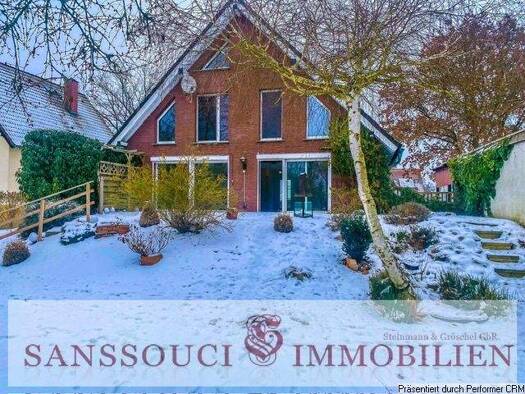 Einfamilienhaus zum Kauf 545.000 € 7 Zimmer 200 m² 1.885 m² Grundstück Gantikow Kyritz 16866