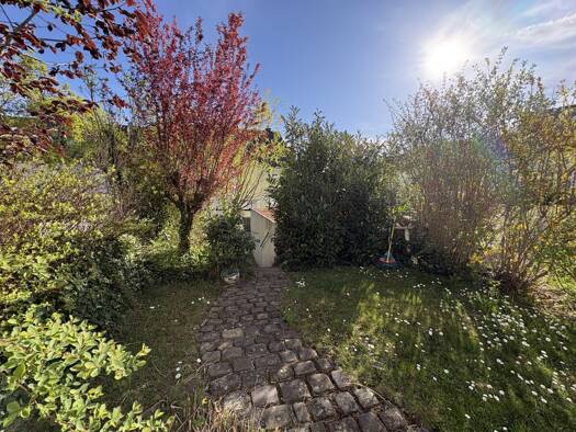 Reihenmittelhaus zum Kauf 689.000 € 5 Zimmer 145 m² 182 m² Grundstück Sonnenberg Wiesbaden / Sonnenberg 65191