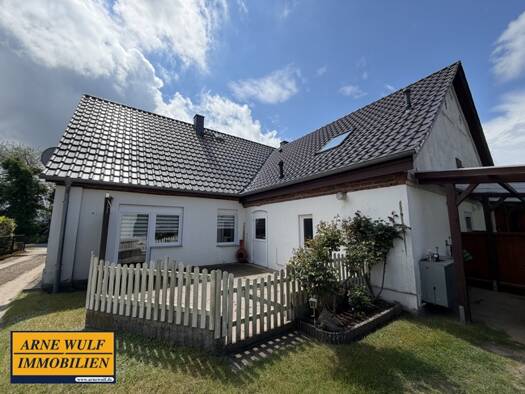 Einfamilienhaus zum Kauf 220.000 € 7 Zimmer 232 m² 1.916 m² Grundstück Matzlow Lewitzrand 19372