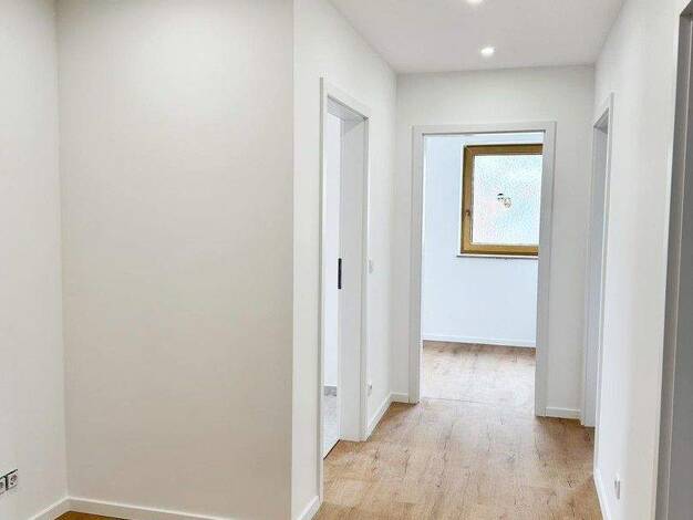 Wohnung zur Miete 1.175 € 3 Zimmer 84 m² 1. Geschoss frei ab 01.03.2026 Eigenes Heim Fürth 90766