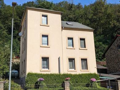 Einfamilienhaus zum Kauf 350.000 € 6 Zimmer 153 m² 3.000 m² Grundstück frei ab sofort Dresden 01187