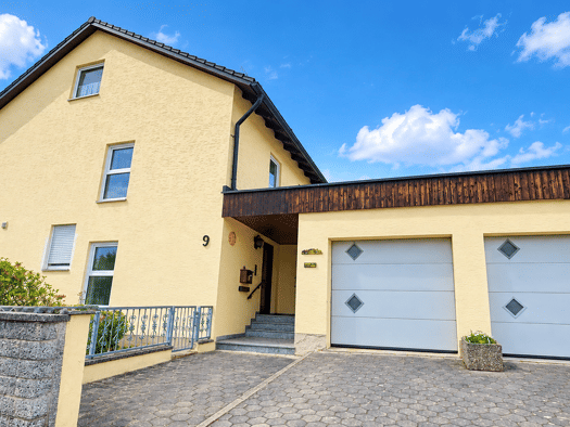 Einfamilienhaus zum Kauf 419.000 € 8 Zimmer 193 m² 774 m² Grundstück frei ab sofort Altenstadt Altenstadt a.d.Waldnaab 92665