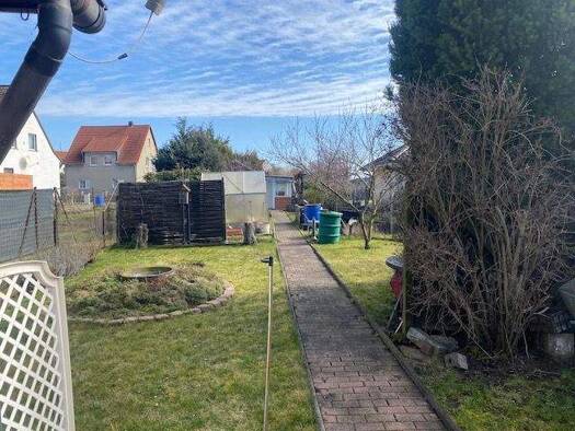 Grundstück zum Kauf 62.000 € 828 m² Grundstück frei ab sofort Finkenweg Merseburg 06217