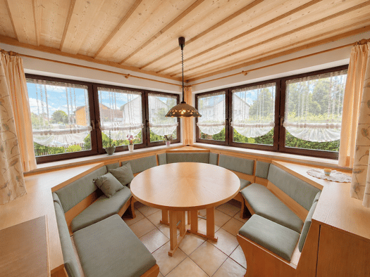 Einfamilienhaus zum Kauf 699.000 € 7 Zimmer 215 m² 723 m² Grundstück frei ab sofort Schleifweg 19 Roth Roth 91154