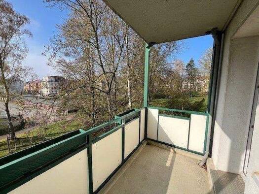 Wohnung zur Miete 480 € 4 Zimmer 74 m² 2. Geschoss frei ab sofort Dr.-Wilhelm-Külz-Straße 3 Marienthal Zwickau 08060