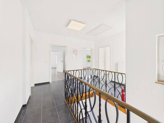 Bürogebäude zur Miete provisionsfrei 790 € 5 Zimmer 77 m² Bürofläche Halsenbach 56283