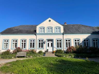 Bauernhaus kaufen in SchleswigHolstein immowelt