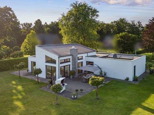 Einfamilienhaus zum Kauf 695.000 € 3,5 Zimmer 175 m² 3.159 m² Grundstück Breloh Munster 29633