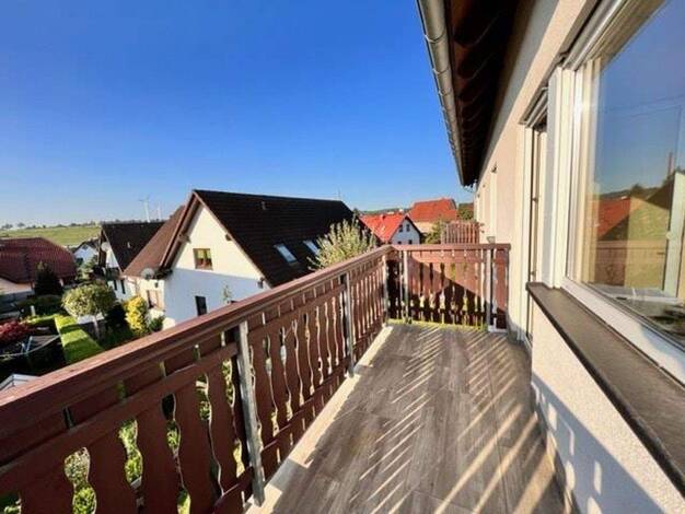 Wohnung zur Miete 690 € 3 Zimmer 90 m² 1. Geschoss frei ab 01.04.2026 Birkenweg 9 Gornau 09405