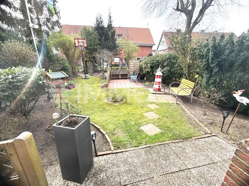 Reihenmittelhaus zum Kauf 269.000 € 5 Zimmer 112 m²<br/>Wohnfläche 343 m²<br/>Grundstück West Neumünster 24537