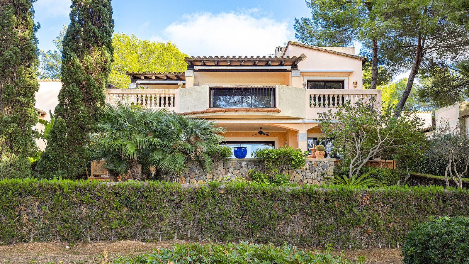 Villa zum Kauf 2.400.000 € 6 Zimmer 300 m²<br/>Wohnfläche 456 m²<br/>Grundstück Santa Ponsa 07180