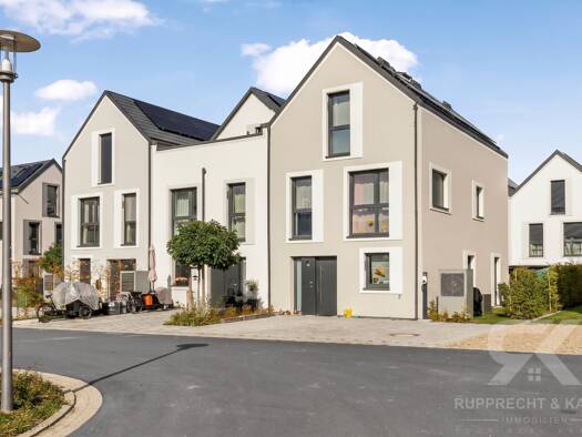 Reihenendhaus zum Kauf 729.000 € 5 Zimmer 150 m² 277 m² Grundstück Köfering Köfering 93096