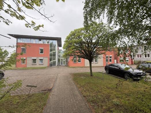 Bürogebäude zur Miete 8.407 € 30 Zimmer 853 m² Bürofläche teilbar ab 300 m² Gartenstadt Schwerin 19061