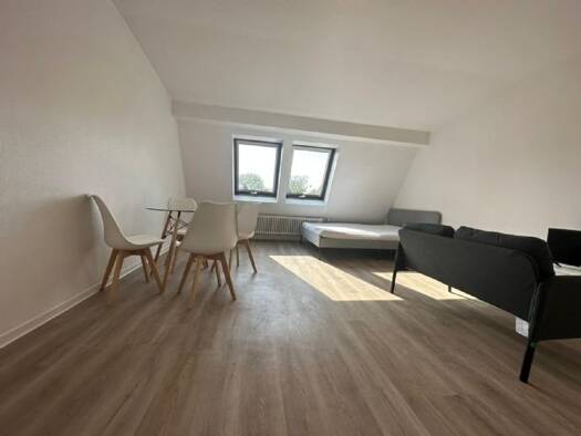 Studio zur Miete 800 € 1 Zimmer 27 m² Dachgeschoss, 5. Geschoss frei ab sofort Vaihingerstraße 11-15 Mitte Sindelfingen 71063