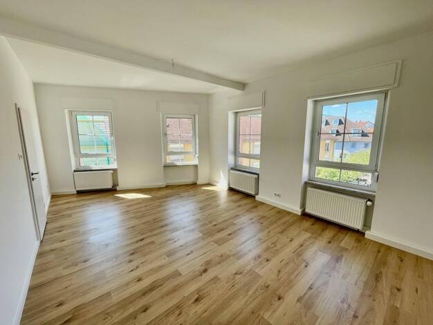 Wohnung zur Miete 1.392 € 4 Zimmer 116 m² 1. Geschoss Landau Landau in der Pfalz 76829