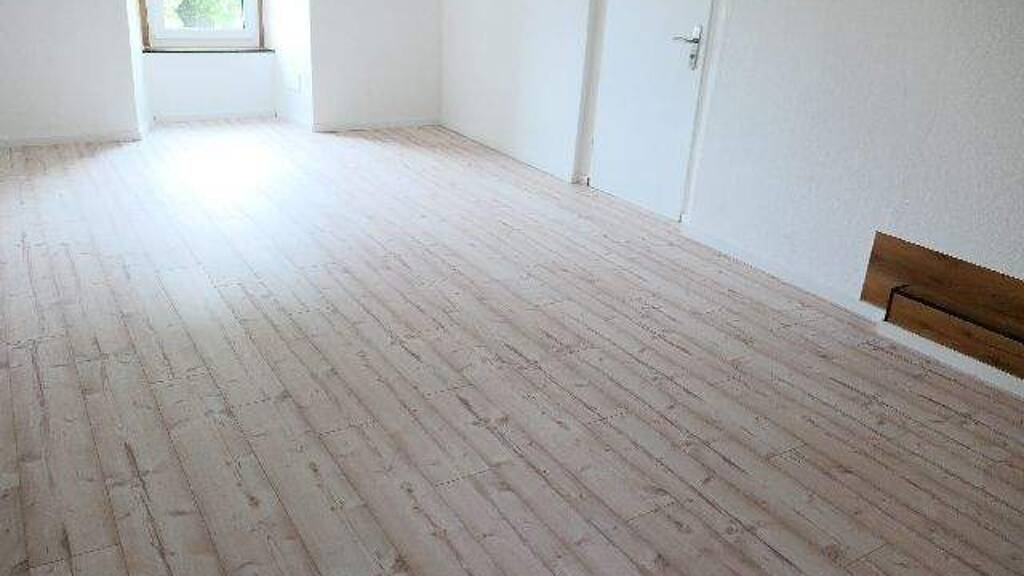 Wohnung zur Miete 490 € 2 Zimmer 78 m² 1. Geschoss Bredenborn Marienmünster 37696