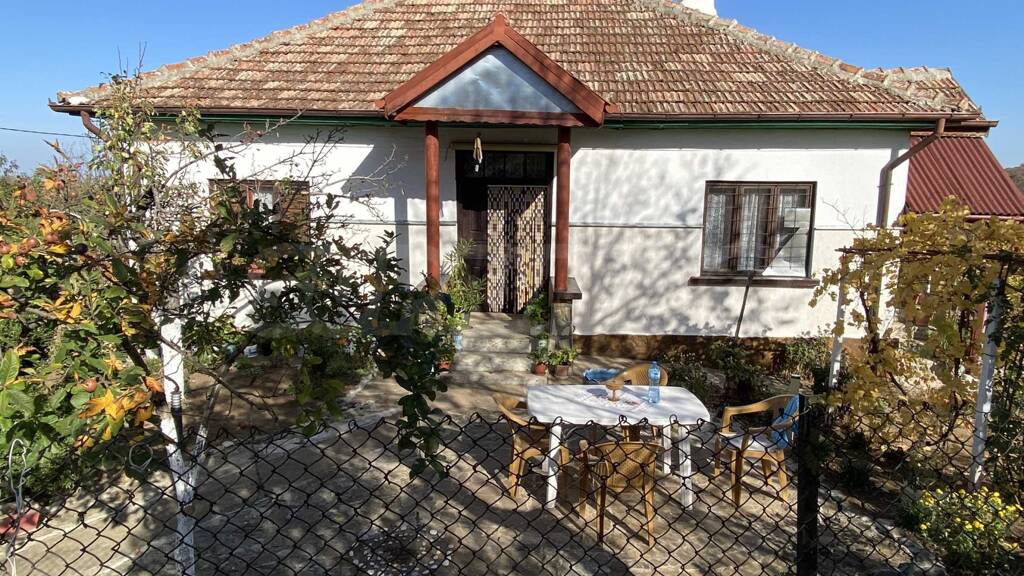 Reihenmittelhaus zum Kauf 55.000 € 5 Zimmer 100 m² Granitovo