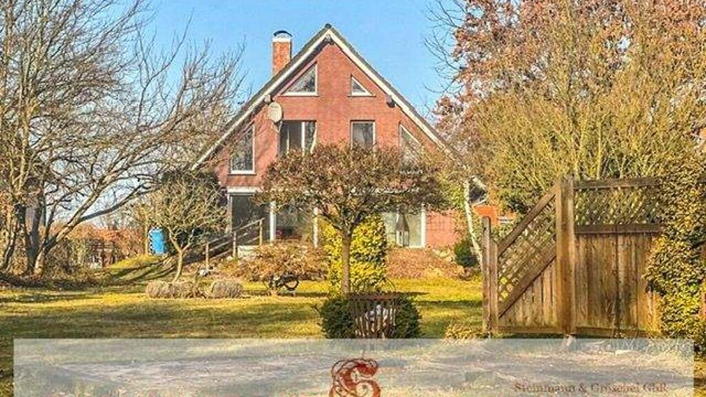 Einfamilienhaus zum Kauf 450.000 € 7 Zimmer 200 m² 1.885 m² Grundstück Gantikow 16866