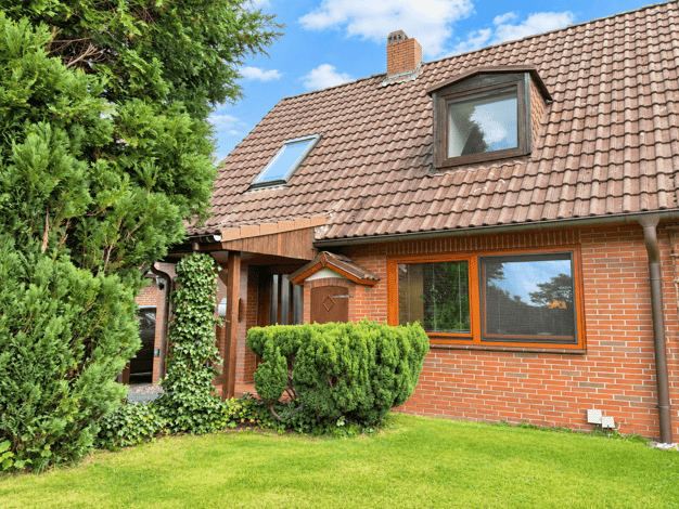 Sonstiges zum Kauf als Kapitalanlage geeignet 549.000 € 6 Zimmer 161 m² 1.039,1 m² Grundstück Eidelstedt Eimsbüttel 22523