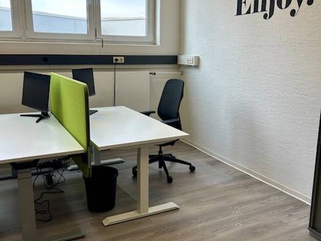 Bürofläche zur Miete provisionsfrei 499 € 30 m² Bürofläche Hundsschleestraße In Laisen Reutlingen 72766