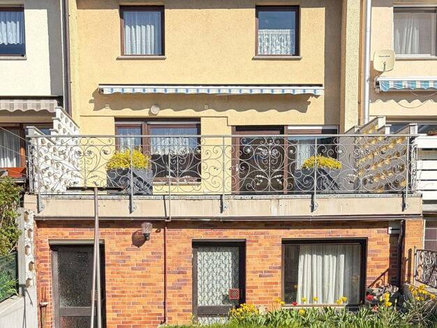 Reihenmittelhaus zum Kauf provisionsfrei 259.000 € 5 Zimmer 113 m² 167 m² Grundstück Albbruck 79774