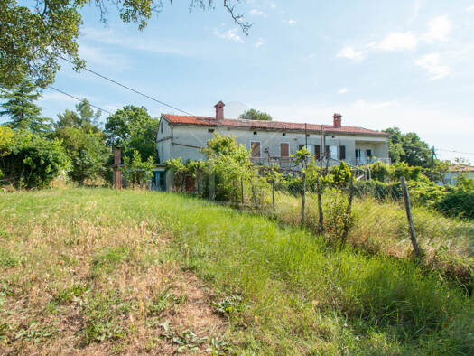 Doppelhaushälfte zum Kauf 330.000 € 4 Zimmer 150 m² 2.200 m² Grundstück Marčana