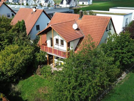 Einfamilienhaus zum Kauf 585.000 € 7 Zimmer 201 m² 609 m² Grundstück frei ab sofort Hammerbach Herzogenaurach 91074