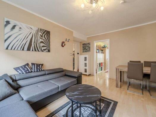 Wohnung zum Kauf 299.000 € 3 Zimmer 75 m² Kornwestheim 70806