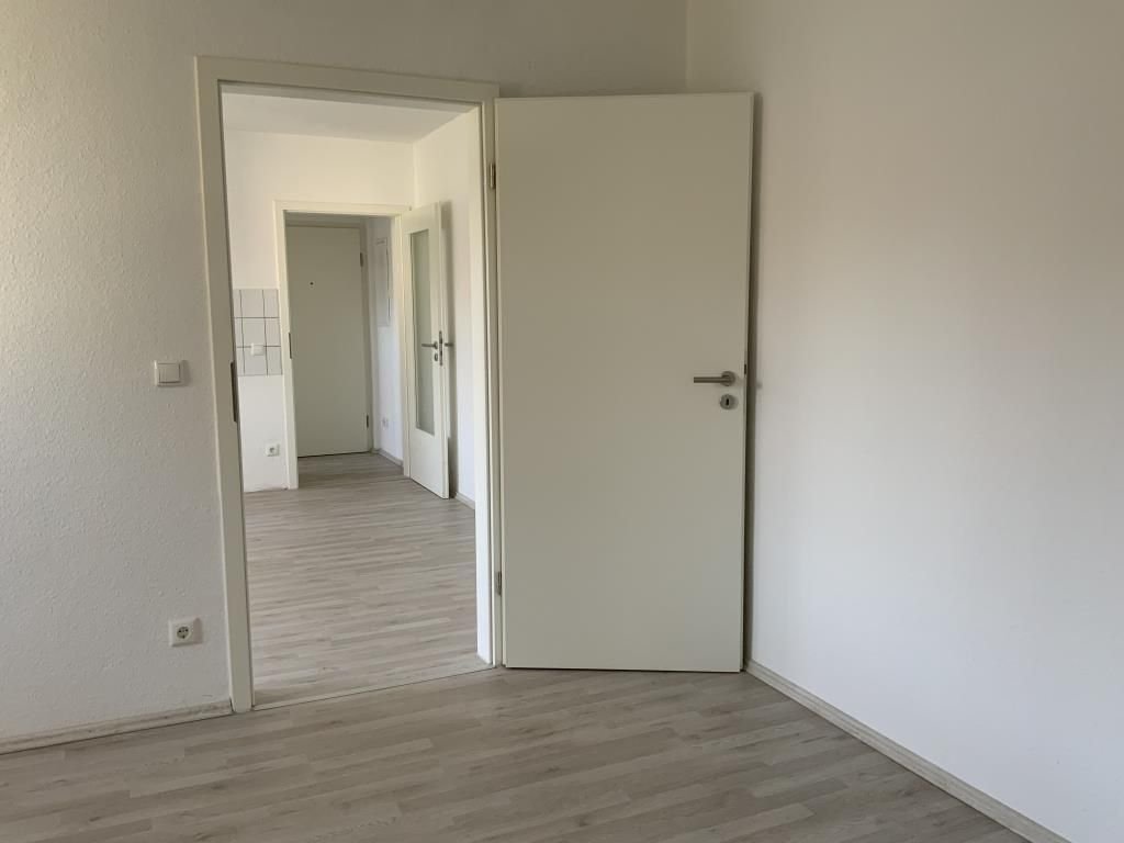 Wohnung zur Miete 269 € 1 Zimmer 32,7 m²<br/>Wohnfläche 1.<br/>Geschoss 08.11.2024<br/>Verfügbarkeit Bußmannstraße 19 Hassel Gelsenkirchen 45896