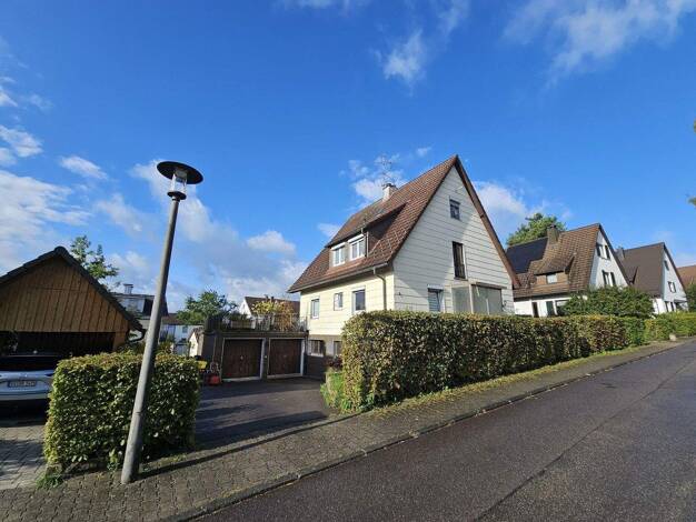 Mehrfamilienhaus zum Kauf provisionsfrei 550.000 € 12 Zimmer 200 m² 670 m² Grundstück Villingen Villingen-Schwenningen 78050