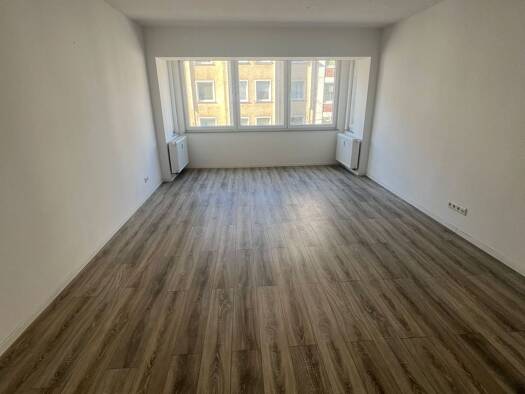 Wohnung zur Miete 1.220 € 3 Zimmer 80 m² Geschoss 3/5 frei ab 01.05.2026 Mintropstraße 6 Friedrichstadt Düsseldorf 40215