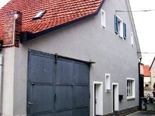 Mehrfamilienhaus zum Kauf 10 Zimmer 490 m² 1.580 m² Grundstück frei ab sofort Gaukönigshofen 97253