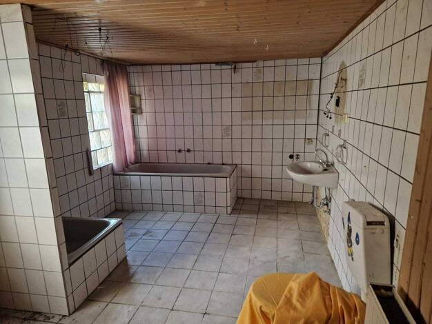 Mehrfamilienhaus zum Kauf 245.000 € 8 Zimmer 188 m² 155 m² Grundstück Windberg Mönchengladbach 41063