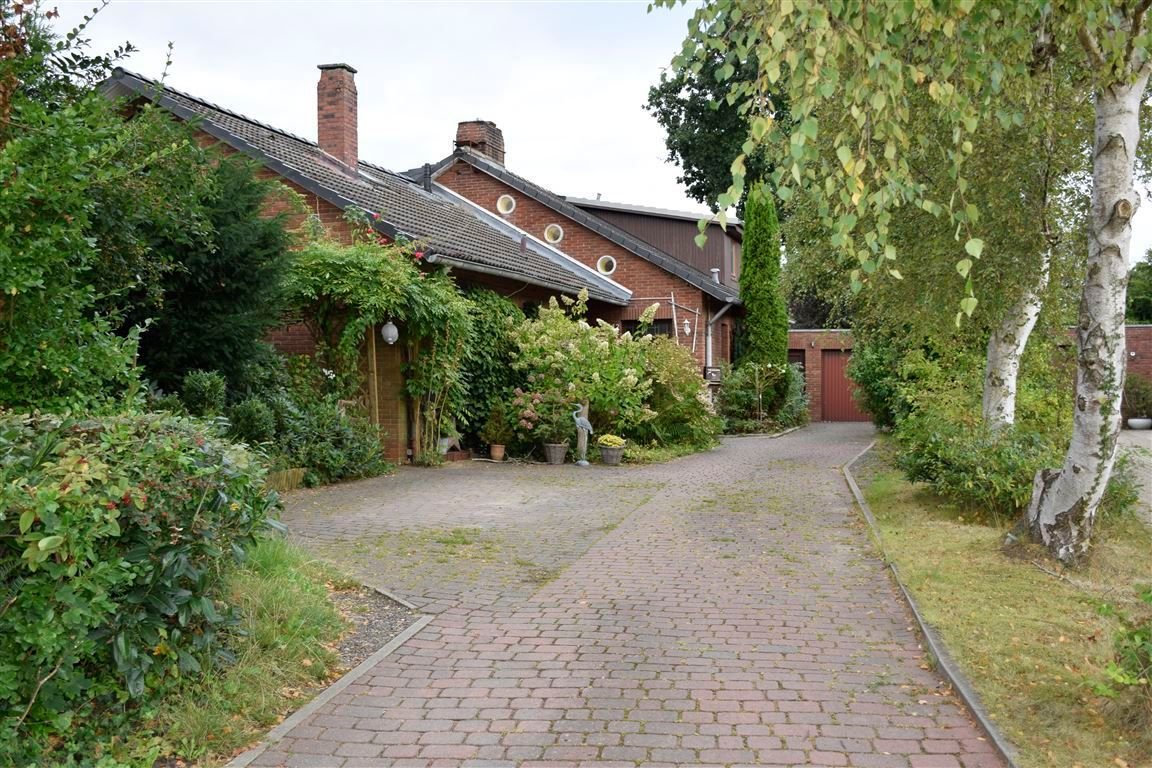 Einfamilienhaus zum Kauf 349.000 € 6 Zimmer 186 m²<br/>Wohnfläche 689 m²<br/>Grundstück ab sofort<br/>Verfügbarkeit Tivoliweg 12 Otterndorf Otterndorf , Niederelbe 21762