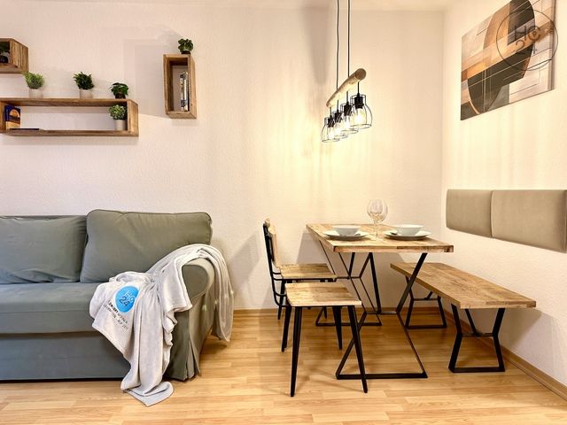 Wohnung zur Miete Wohnen auf Zeit 1.200 € 2 Zimmer 44 m²<br/>Wohnfläche ab sofort<br/>Verfügbarkeit Zentrum - West Leipzig 04109