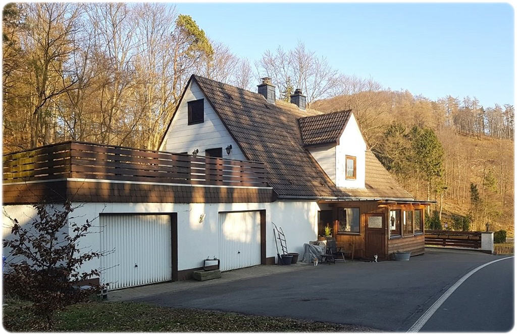 Einfamilienhaus zum Kauf 178.000 € 7 Zimmer 170 m²<br/>Wohnfläche 1.861 m²<br/>Grundstück Neerdar Willingen (Upland) 34508